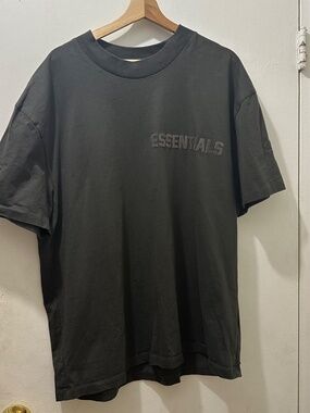 FOG Fear Of God ESSENTIALS Heavyweight T-Shirt Size XL